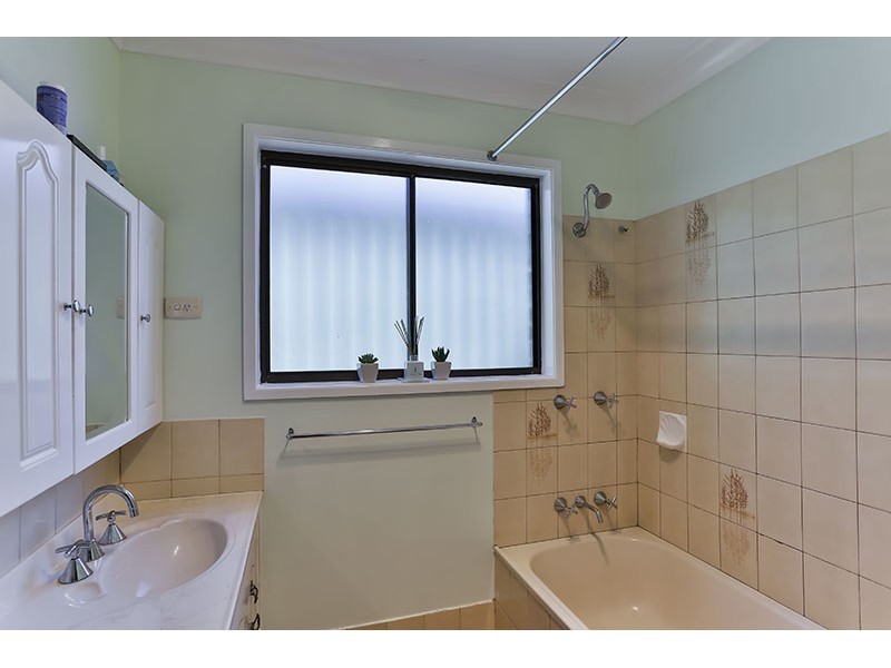 21 Trousdell Court, Rockville QLD 4350