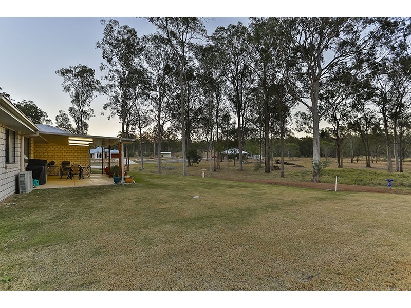 1 Pamela Court, Withcott QLD 4352