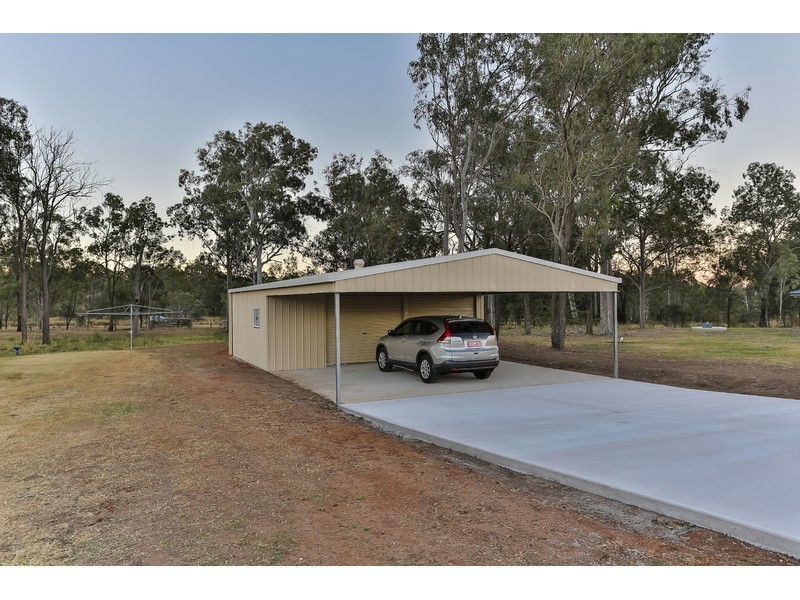1 Pamela Court, Withcott QLD 4352