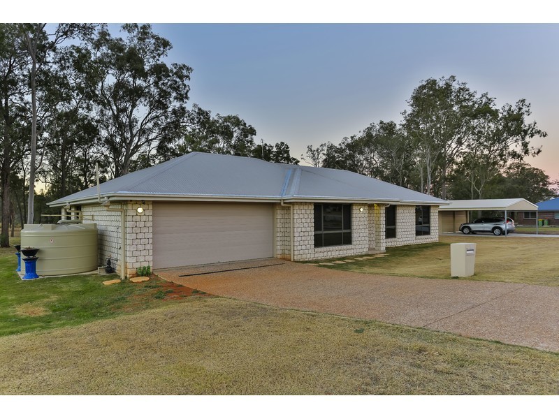 1 Pamela Court, Withcott QLD 4352