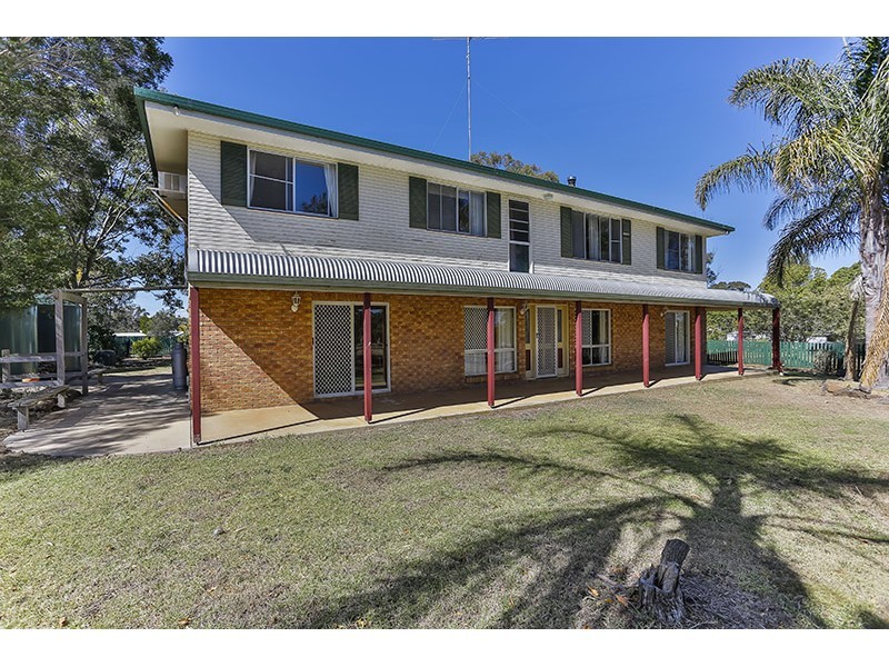 3 George Street, Haden QLD 4353