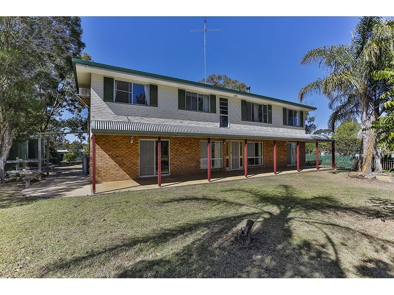 3 George Street, Haden QLD 4353