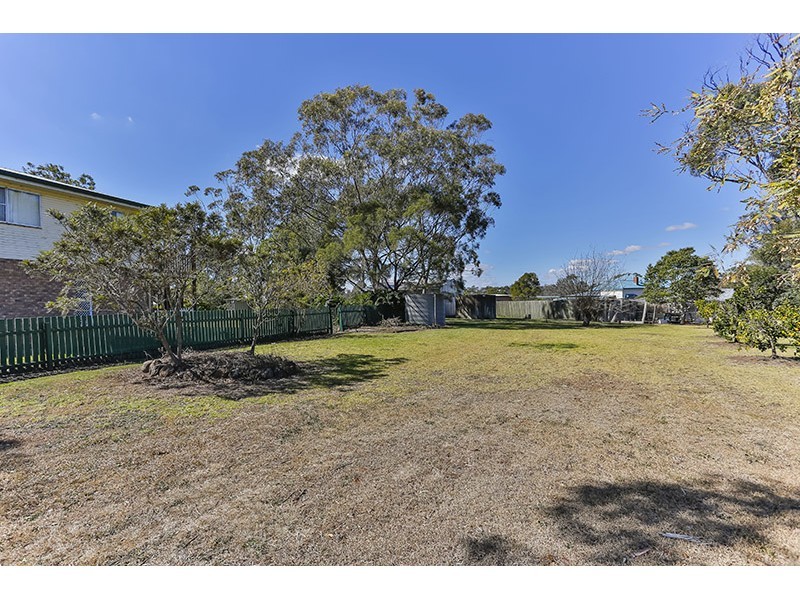 3 George Street, Haden QLD 4353