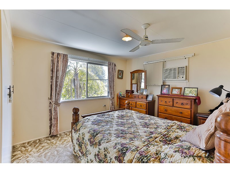 3 George Street, Haden QLD 4353