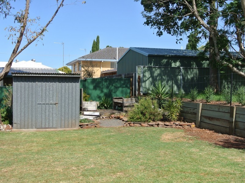 94 Ramsay Street, Centenary Heights QLD 4350