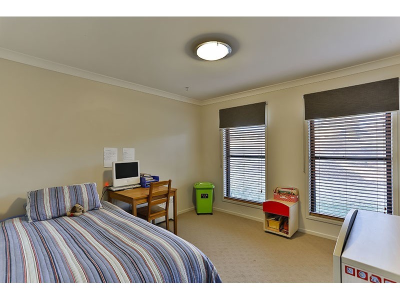 26 Berghofer Drive, Highfields QLD 4352
