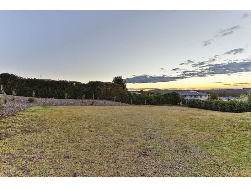 26 Berghofer Drive, Highfields QLD 4352
