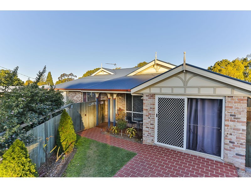 56 Albert Lane, Newtown QLD 4350