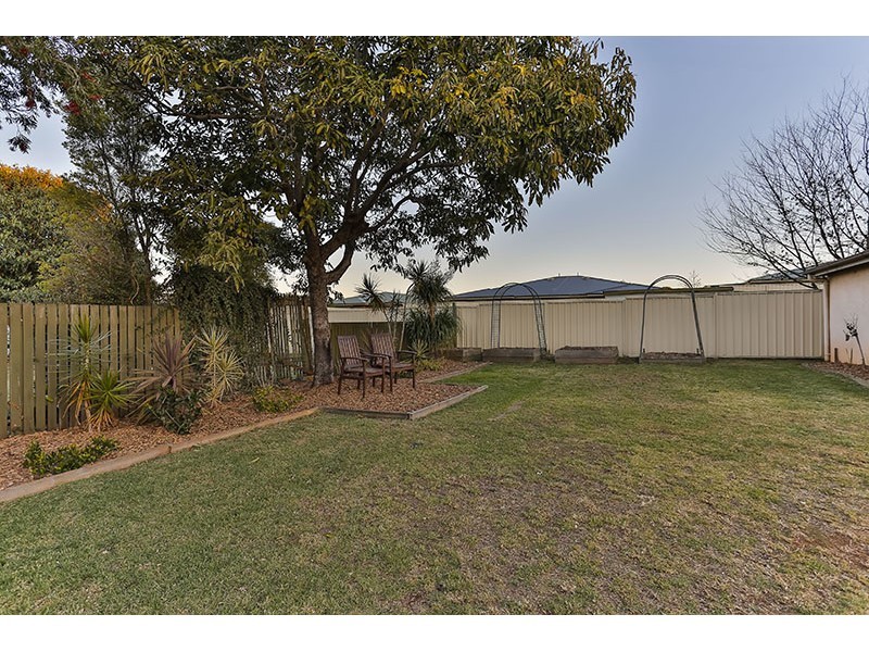 34 Buckland Street, Harristown QLD 4350
