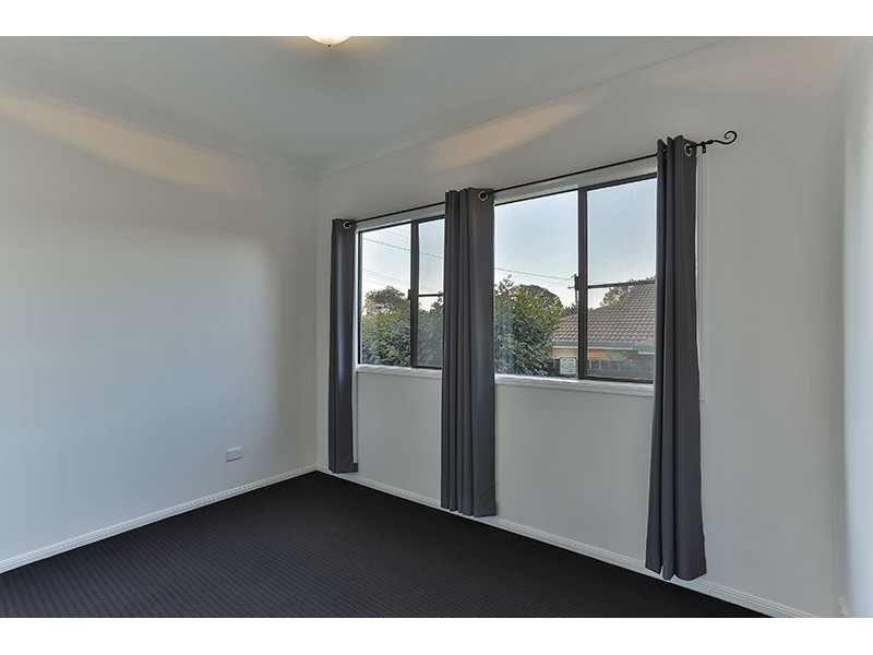 66 Gordon Avenue, Newtown QLD 4350