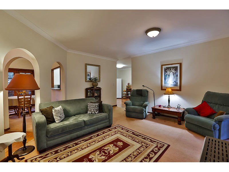 5 Maylen Court, Highfields QLD 4352