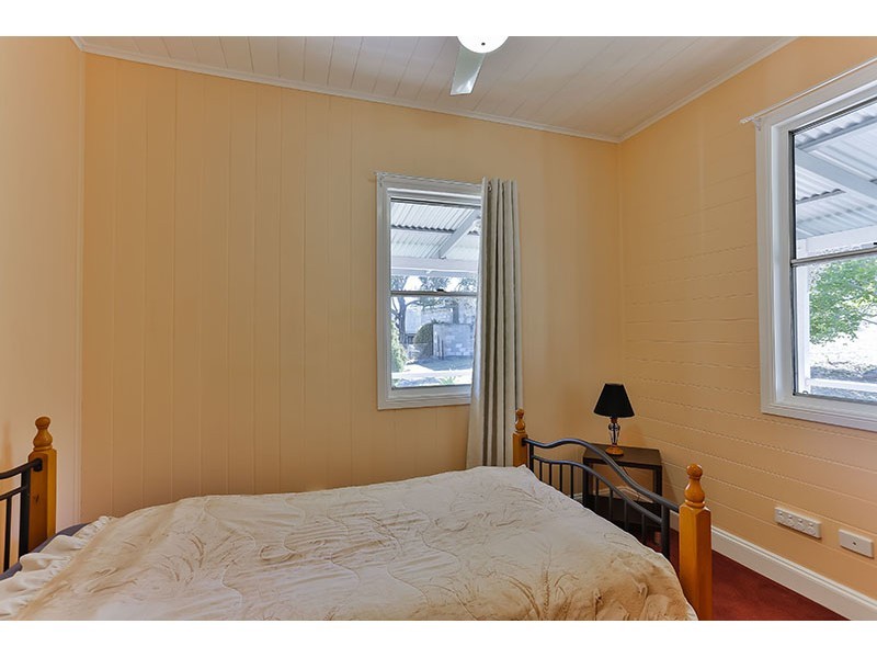 25 King Street, Goombungee QLD 4354