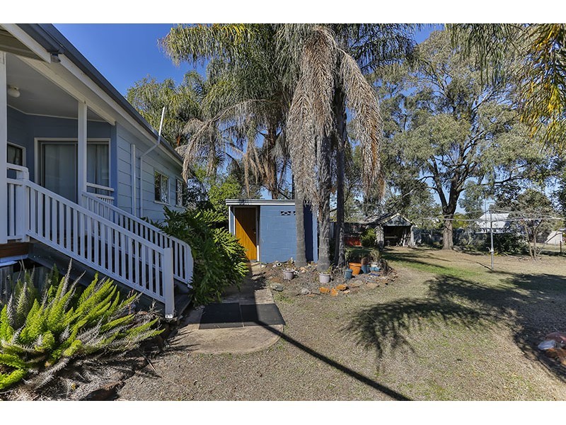 25 King Street, Goombungee QLD 4354