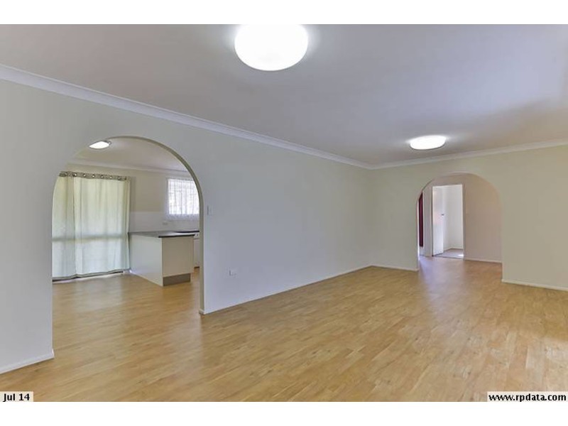 21 Sampson Street, Wilsonton QLD 4350