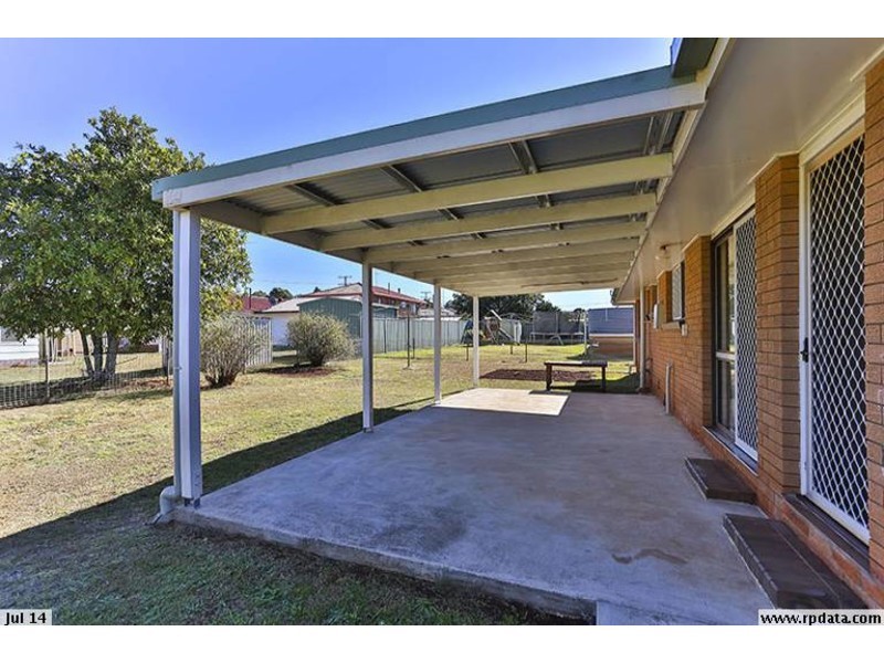 21 Sampson Street, Wilsonton QLD 4350