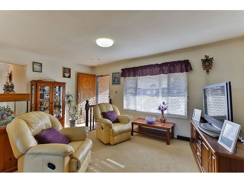 16 Brown Street, Rockville QLD 4350