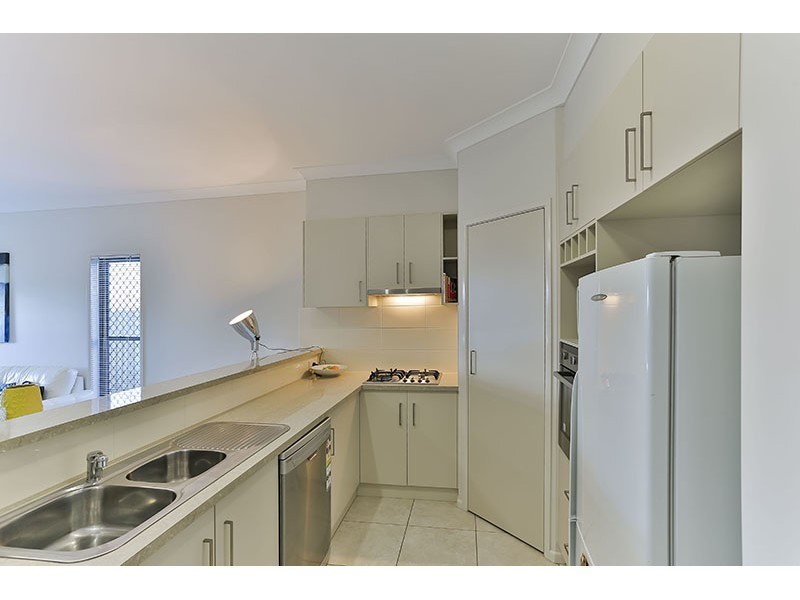 1/14 Sunning Street, Kearneys Spring QLD 4350