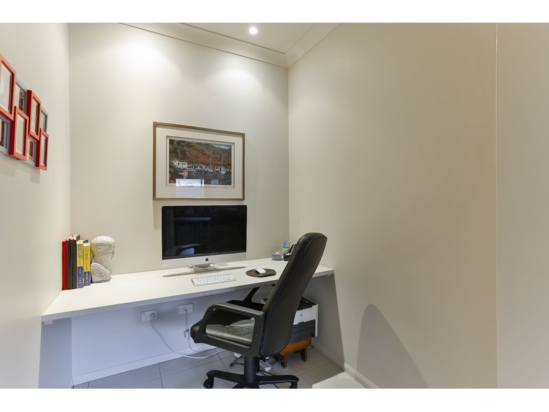 30 McLachlan Drive, Highfields QLD 4352