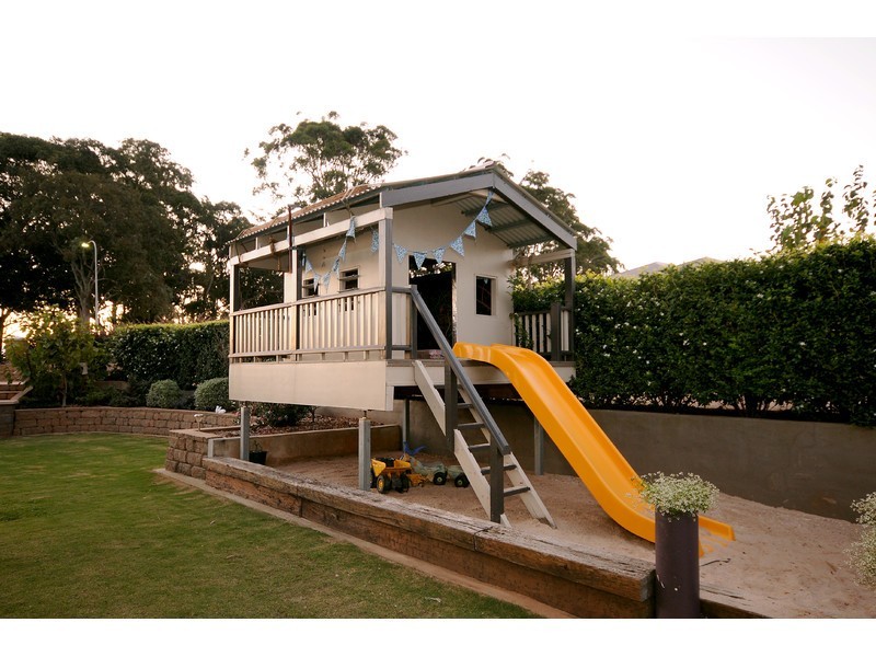 30 McLachlan Drive, Highfields QLD 4352