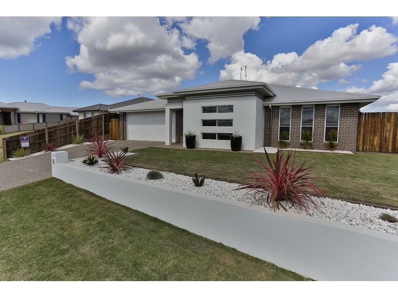 5 Heron Court, Highfields QLD 4352