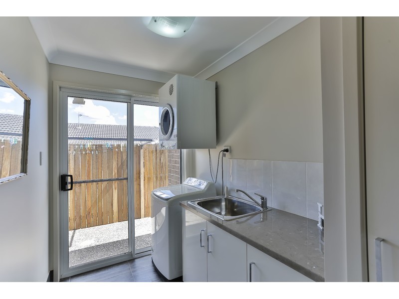 5 Heron Court, Highfields QLD 4352