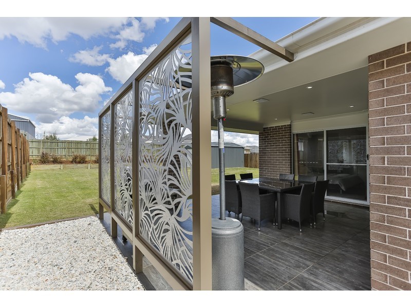 5 Heron Court, Highfields QLD 4352