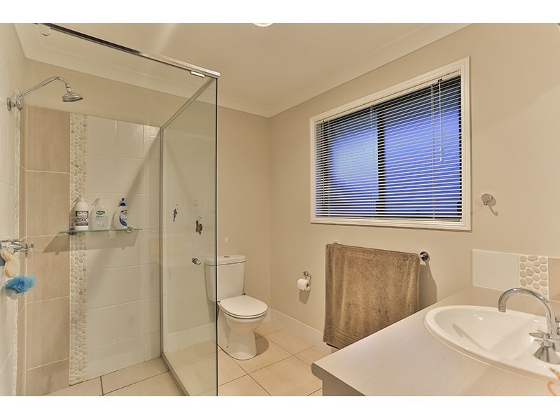 10 Smythe Drive, Highfields QLD 4352