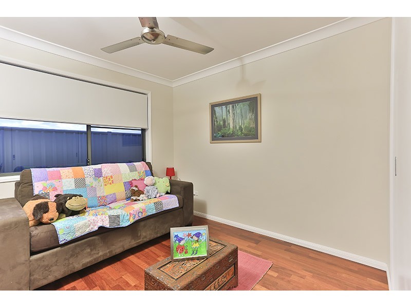 10 Smythe Drive, Highfields QLD 4352