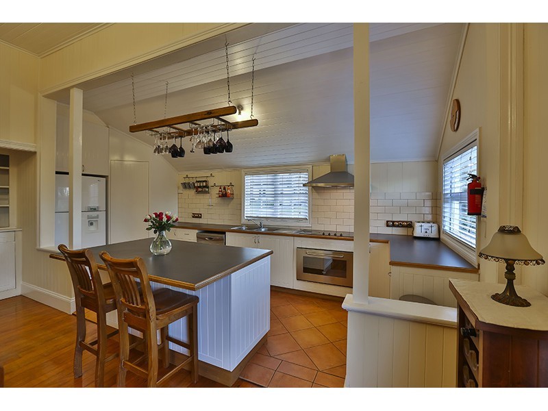 20 Edith Street, Newtown QLD 4350