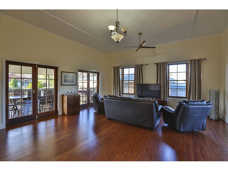 20 Edith Street, Newtown QLD 4350