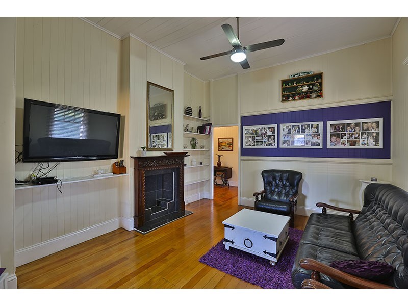 20 Edith Street, Newtown QLD 4350