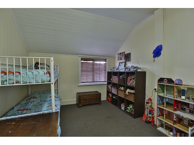 20 Edith Street, Newtown QLD 4350