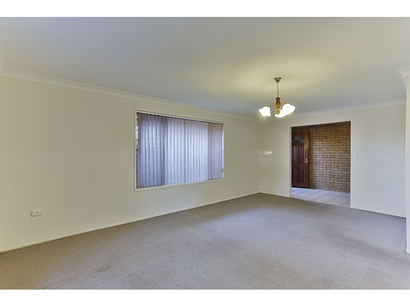 18 Regent Street, Darling Heights QLD 4350