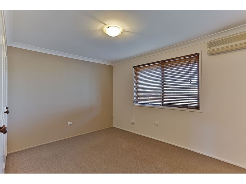 18 Regent Street, Darling Heights QLD 4350