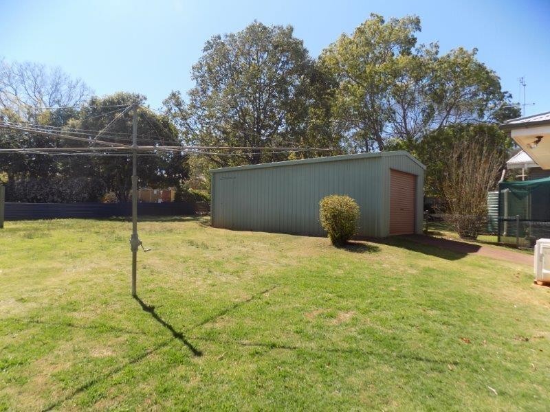 85 South Street, Rangeville QLD 4350