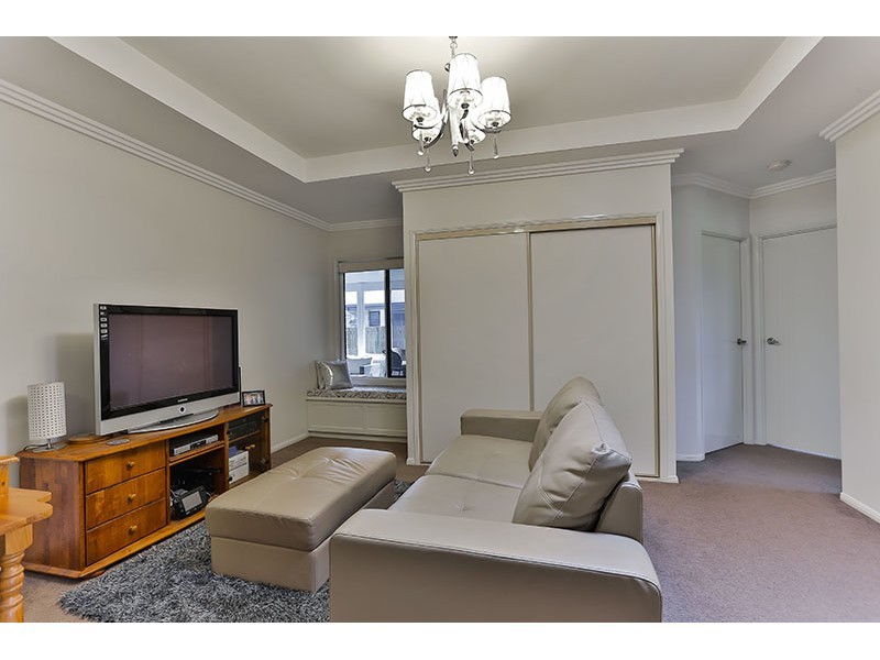 7 O’Grady Street, Kearneys Spring QLD 4350