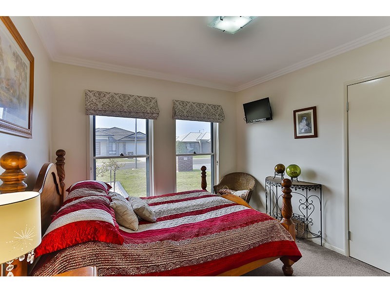 7 O’Grady Street, Kearneys Spring QLD 4350