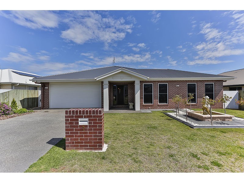 7 O’Grady Street, Kearneys Spring QLD 4350