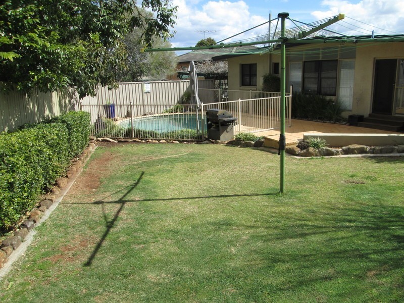 18 Rowbotham Street, Rangeville QLD 4350