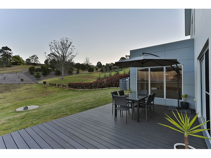 9 Meharry Court, Cabarlah QLD 4352