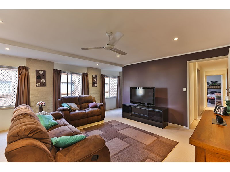 260a North Street, Rockville QLD 4350