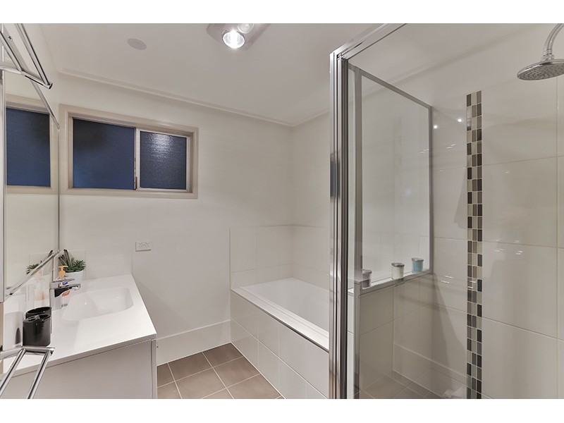 260a North Street, Rockville QLD 4350