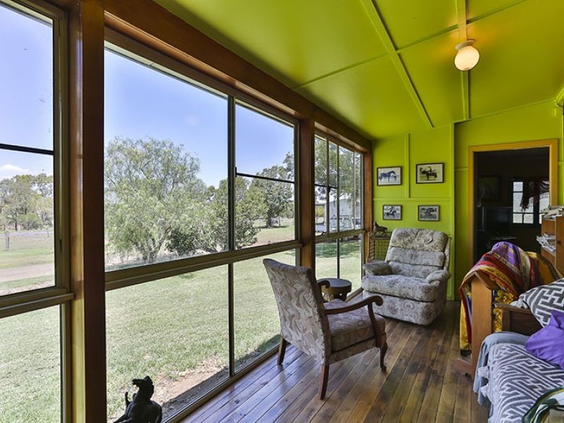 2 Weale Street, Pittsworth QLD 4356