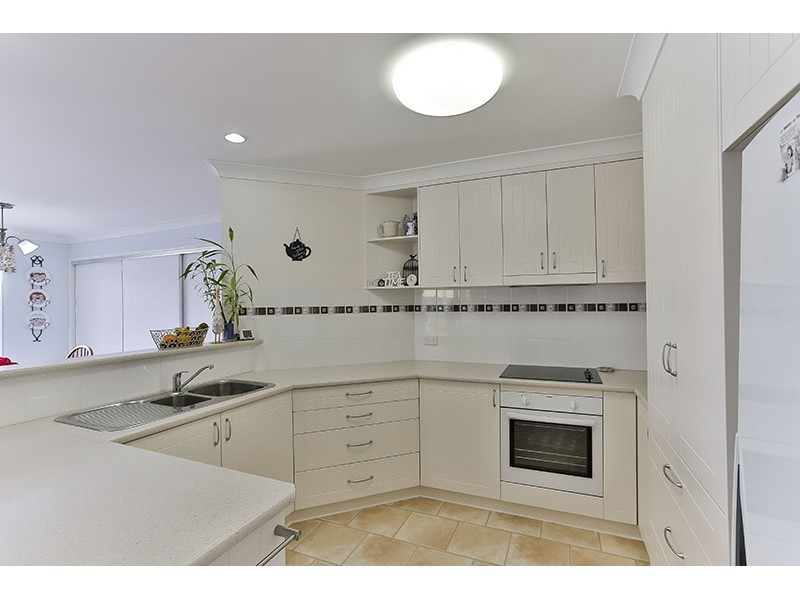 11 Vista Court, Withcott QLD 4352