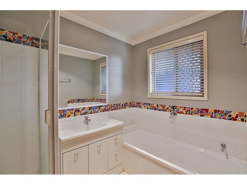 57 Highland Park Road, Meringandan West QLD 4352