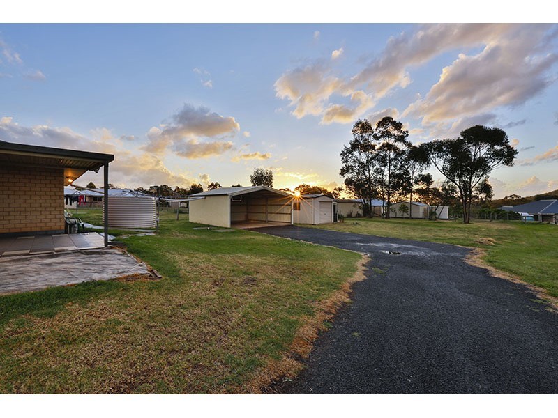 57 Highland Park Road, Meringandan West QLD 4352