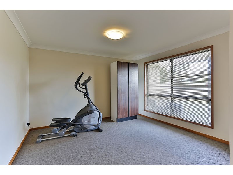 79 Pillar Street, Middle Ridge QLD 4350