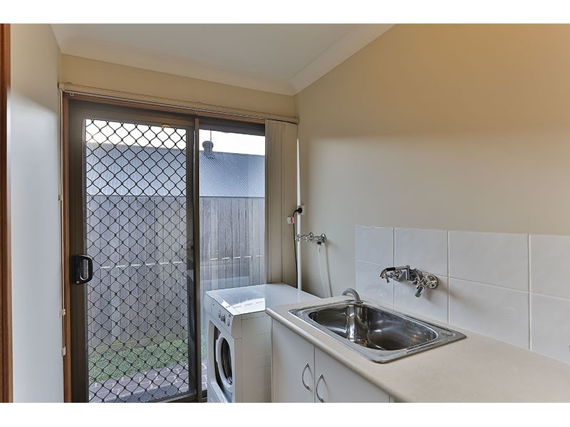 79 Pillar Street, Middle Ridge QLD 4350