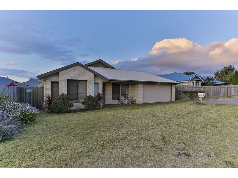 79 Pillar Street, Middle Ridge QLD 4350