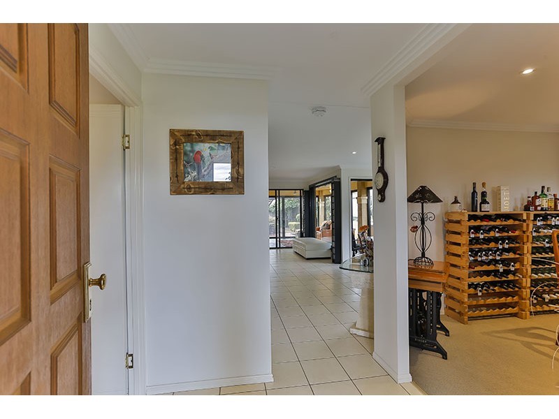 89 Nelson Street, Middle Ridge QLD 4350